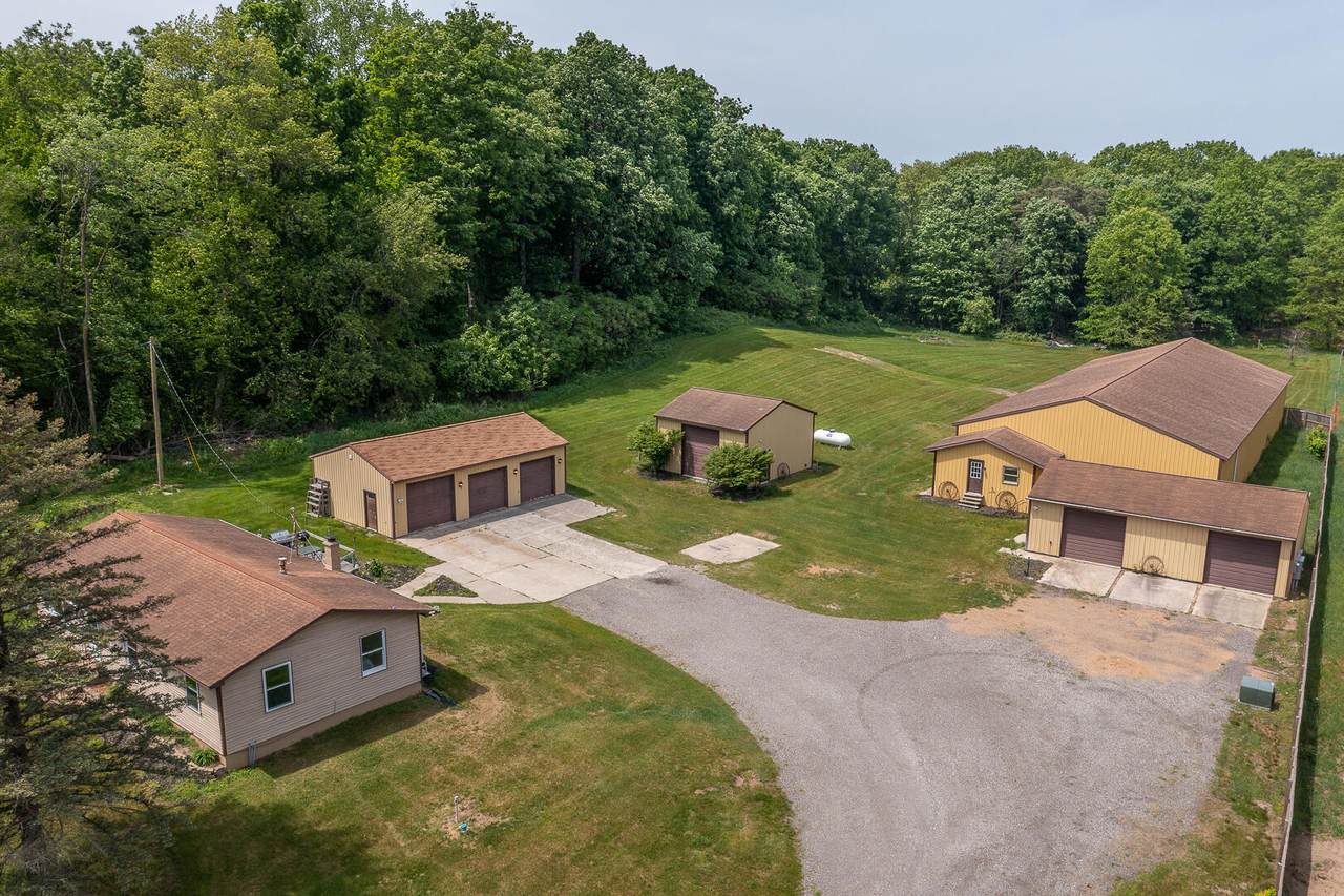 12230 Farr Road - Photo 1