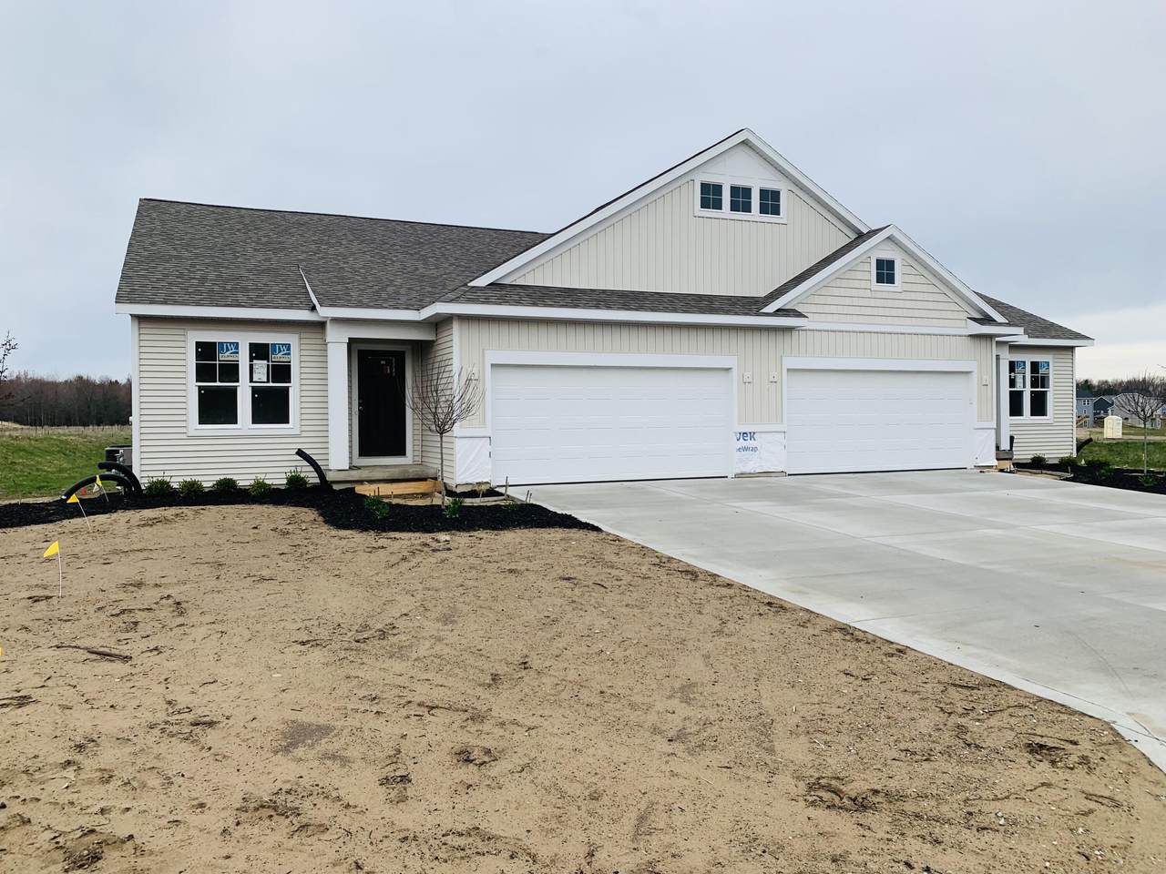12447 Newbridge Drive - Photo 1