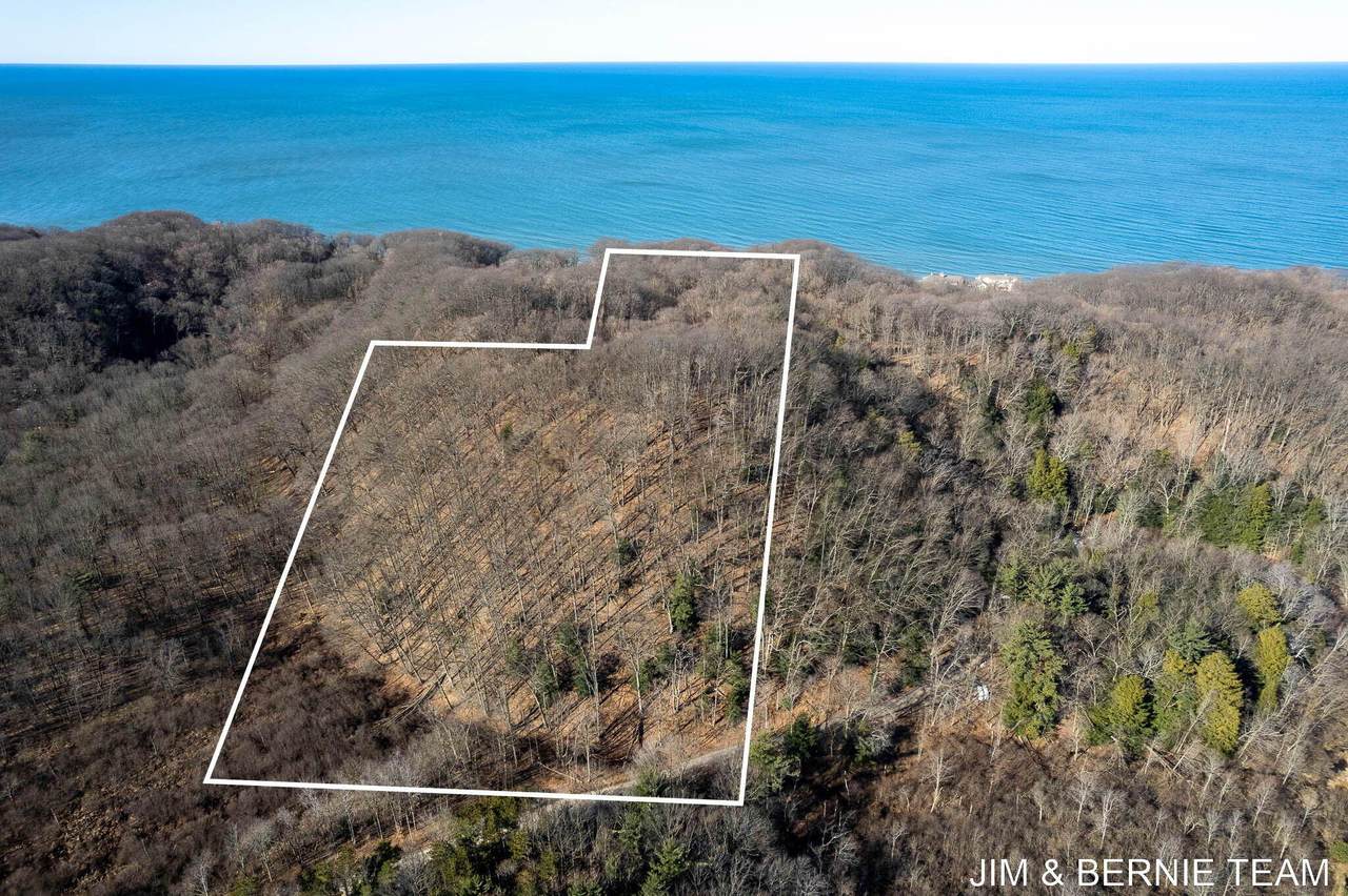 4036 Hillside Trail - Photo 1