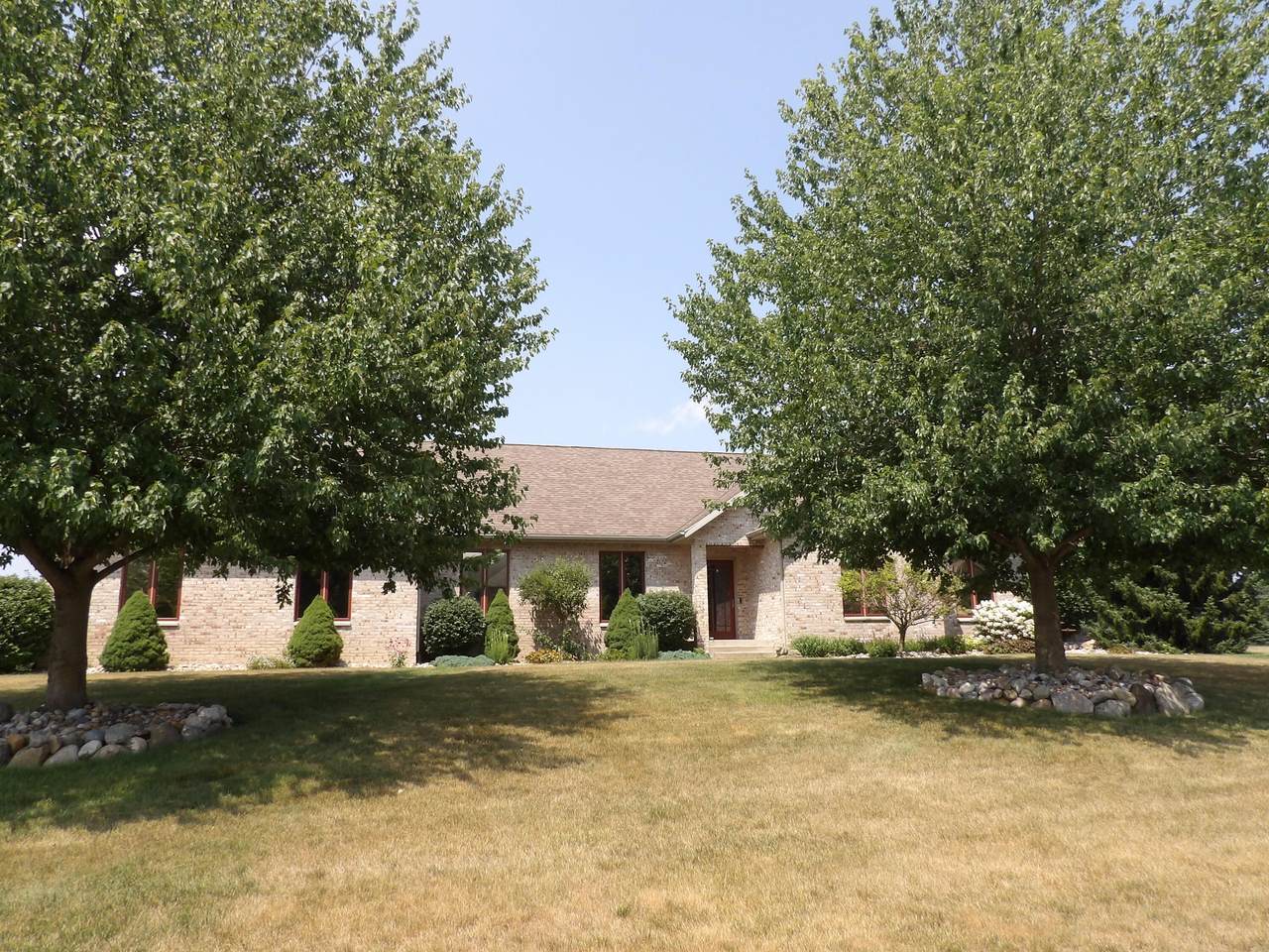 2776 Hogan Avenue - Photo 1