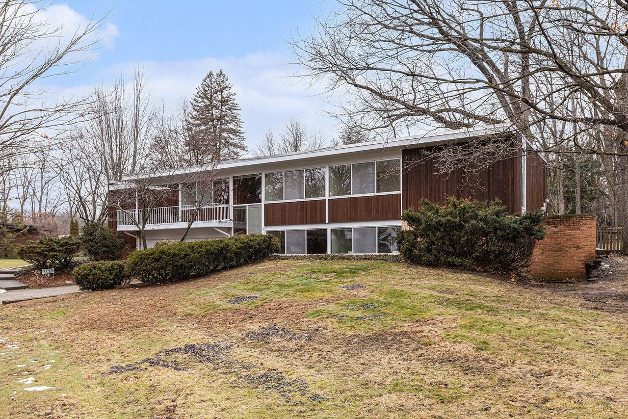 2427 Londonderry Road - Photo 1