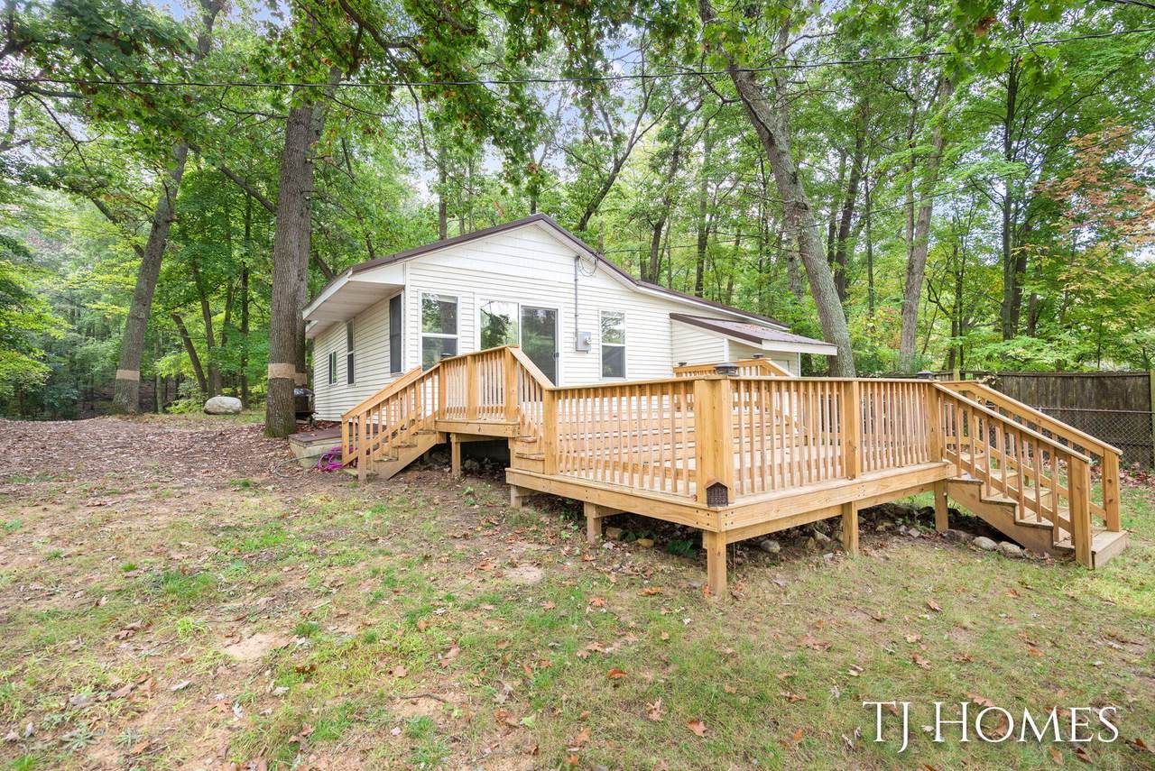 6048 Stewart Woods Drive - Photo 1