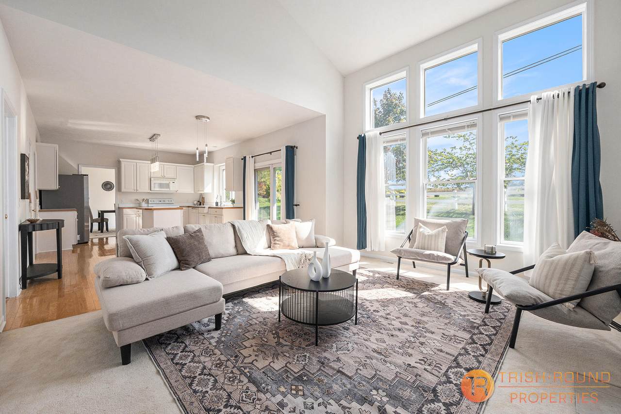 1964 Crystal View Court - Photo 1