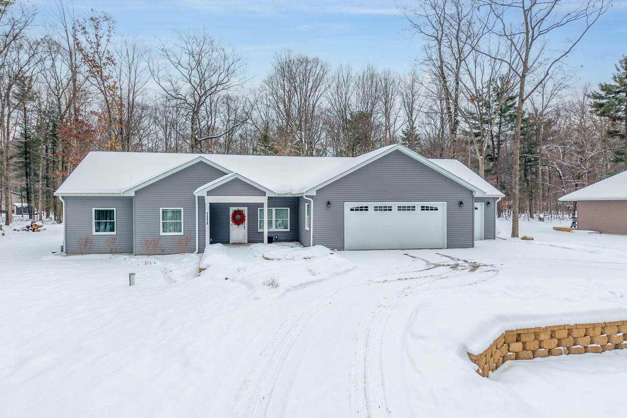 14670 Tomahawk Lane - Photo 1