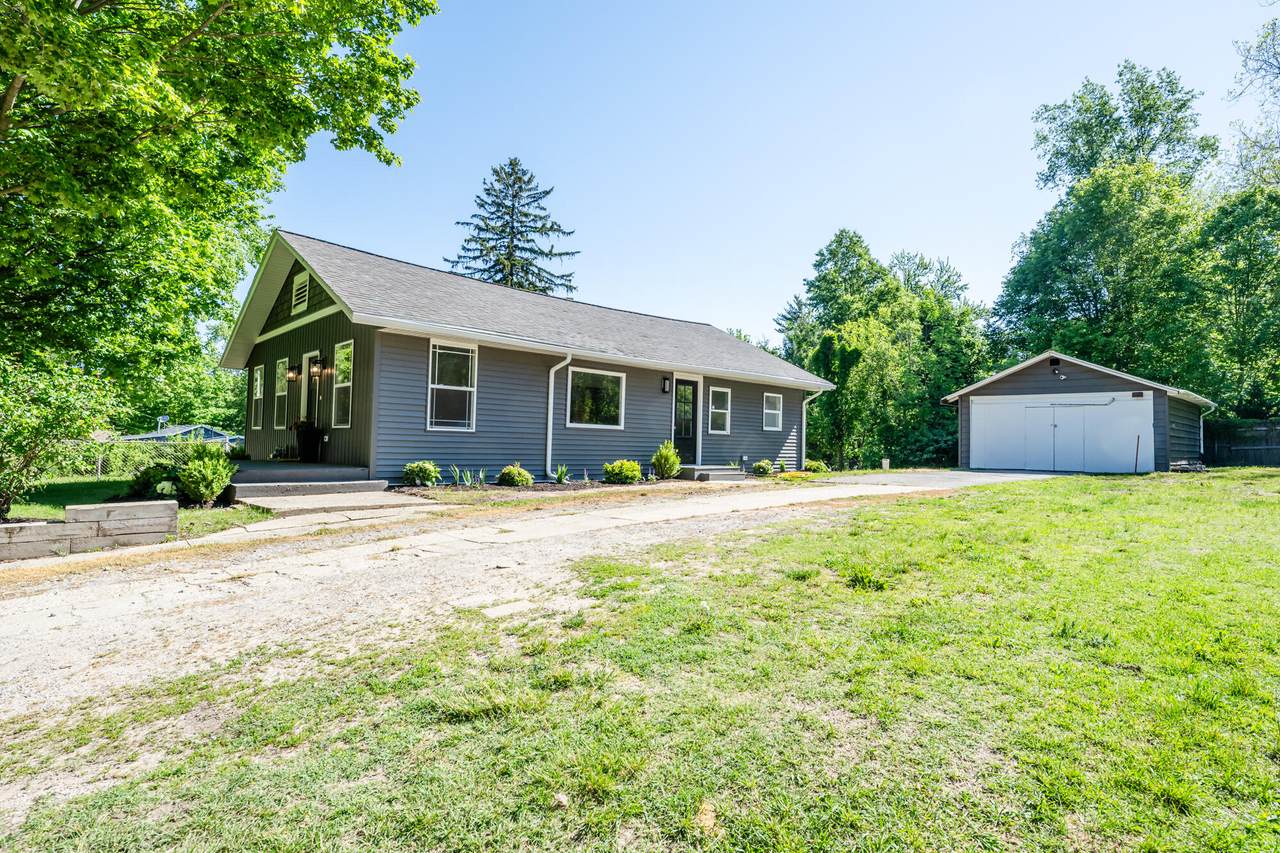 6027 Superior Street - Photo 1