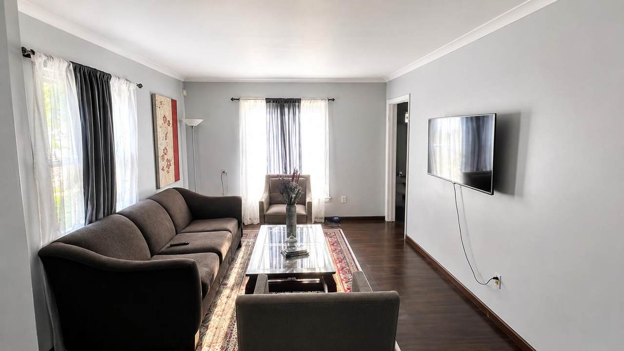 3256 Hillcroft Avenue - Photo 1