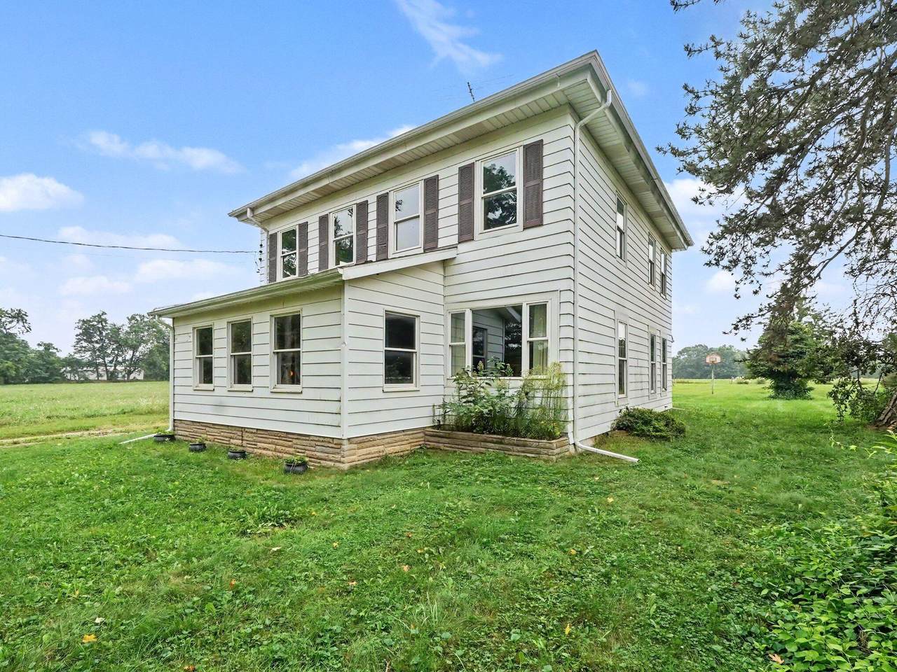 8857 Beeman Road - Photo 1