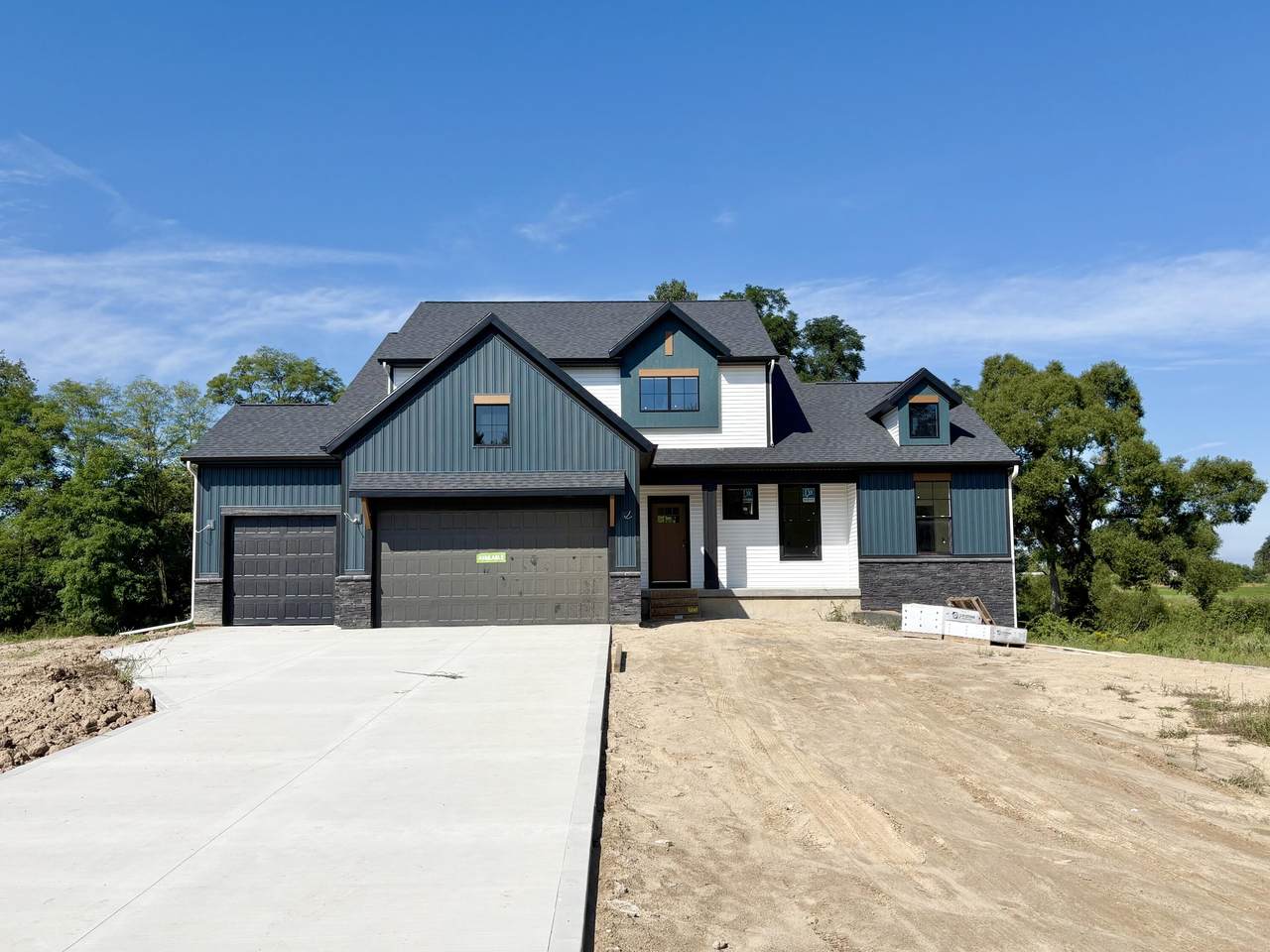 655 Sunfield Drive - Photo 1
