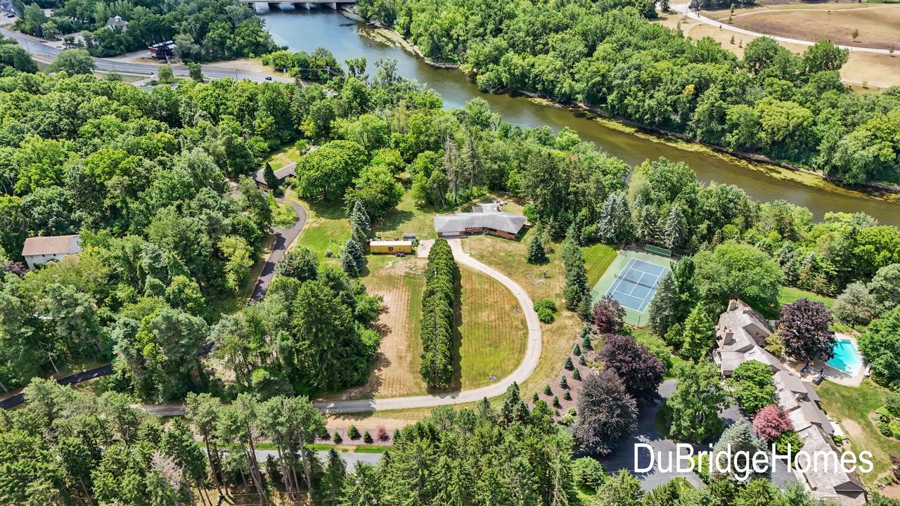 311 Honey Creek Avenue - Photo 1