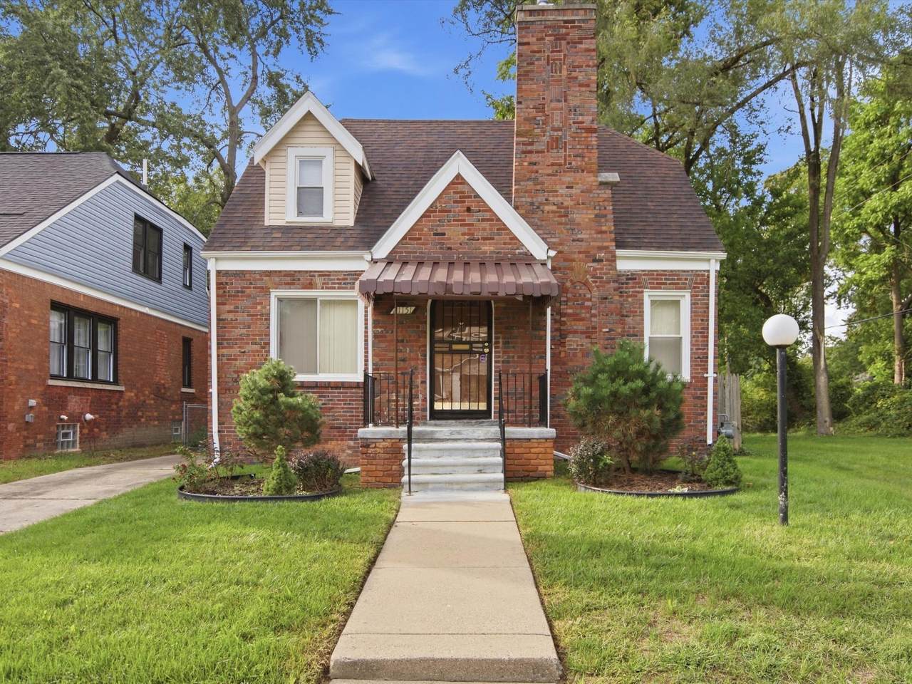 21151 Santa Clara - Photo 1