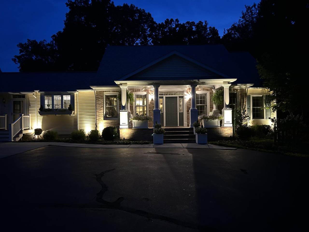 https://bt-photos.global.ssl.fastly.net/swmich/1280_boomver_3_26050582-2.jpg