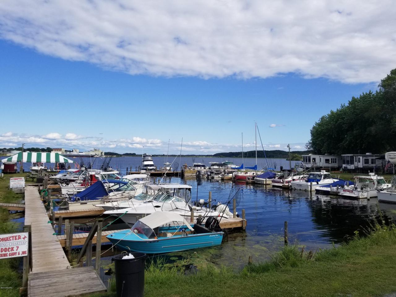 846 Lakeshore - Photo 1