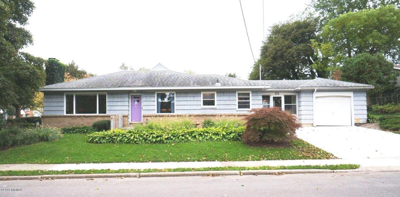 1596 Lyon Street - Photo 1