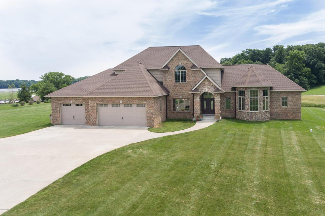 2685 Hickory Ridge - Photo 1