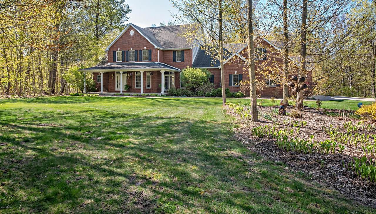 1762 Stockbridge Path - Photo 1 1762 Stockbridge Path - Photo 1