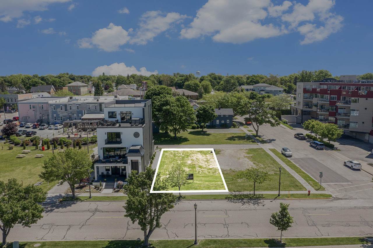 413 Rath Avenue - Photo 1