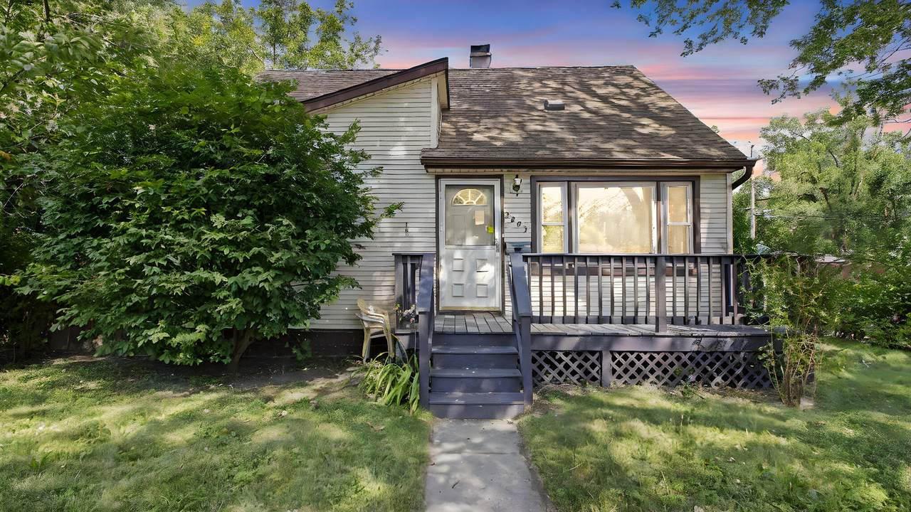 5993 John Daly Street - Photo 1