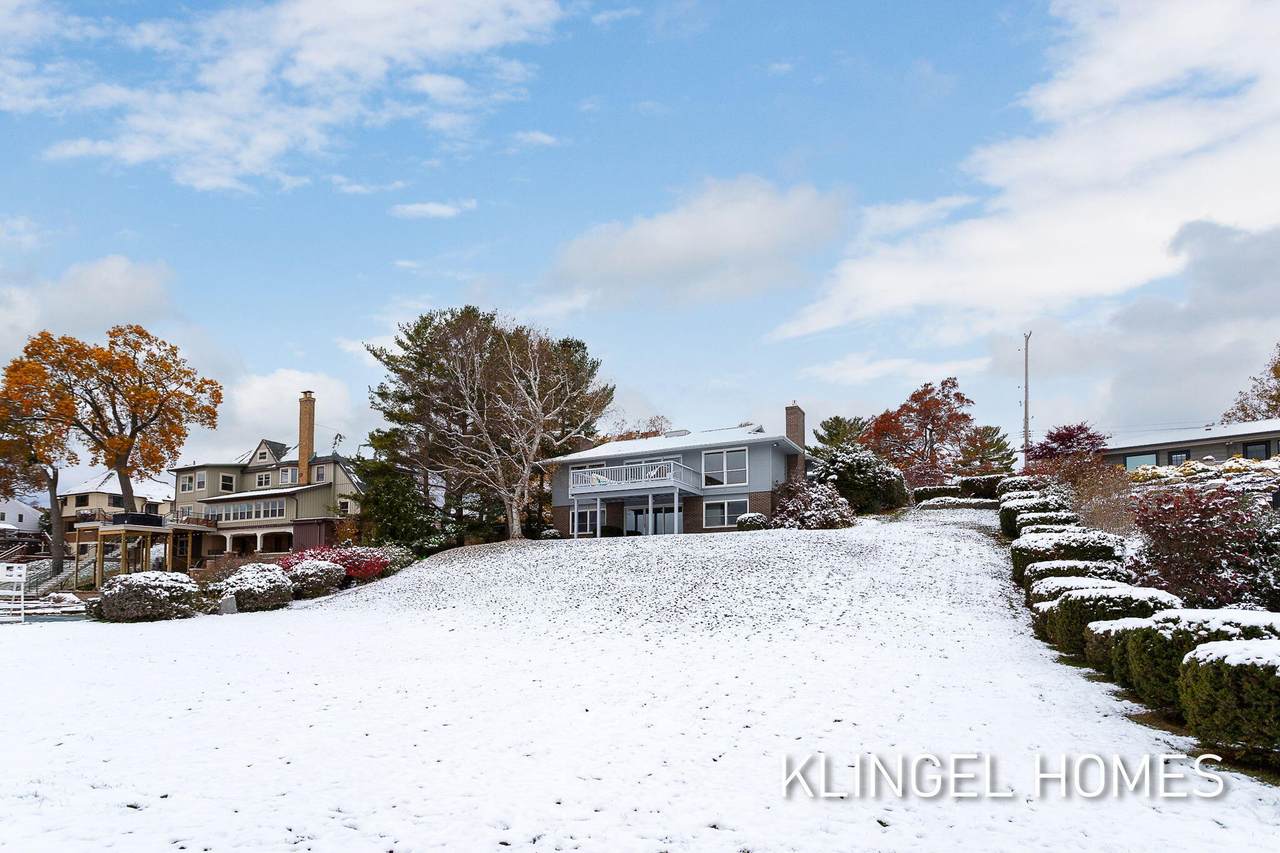 777 Ruddiman Drive - Photo 1