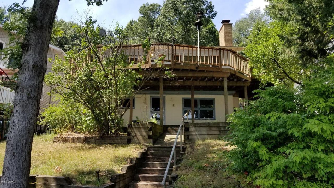 405 Gull Lake Drive - Photo 1 405 Gull Lake Drive - Photo 1