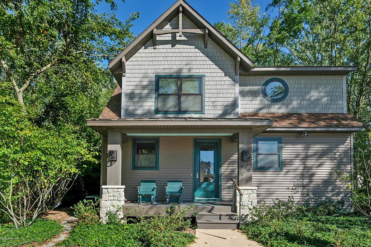 489 Lakeshore Drive - Photo 1