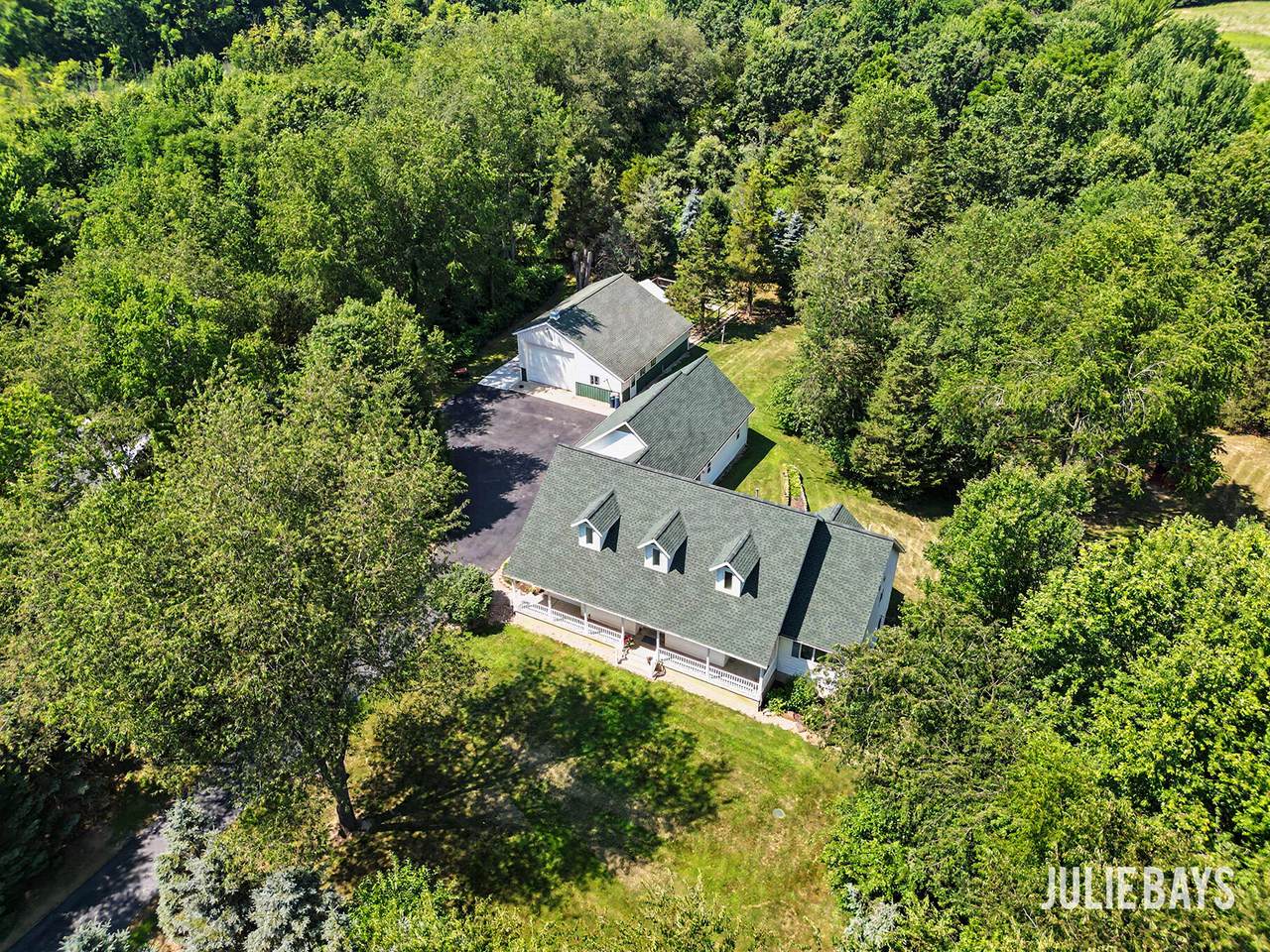 6202 Black Creek Drive - Photo 1