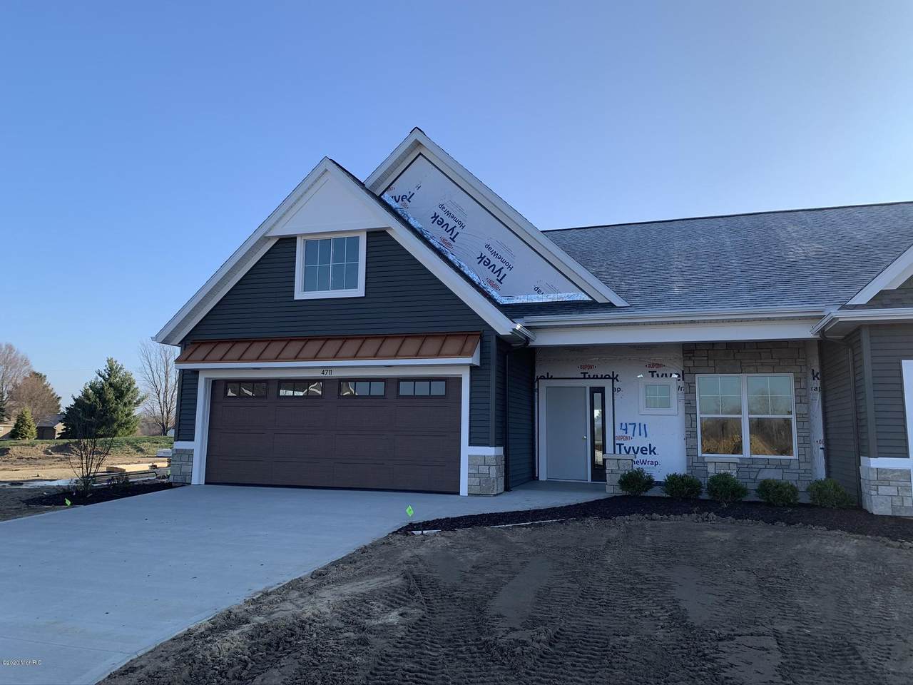 4711 Dune Grass Lane - Photo 1