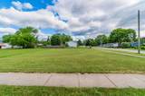 2217 Lakeview Avenue - Photo 2
