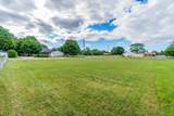 2217 Lakeview Avenue - Photo 4
