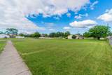 2217 Lakeview Avenue - Photo 5