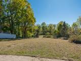402 Walnut Street - Photo 3