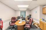 210 Hinckley Boulevard - Photo 17