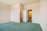 1050 Wall Street - Photo 15