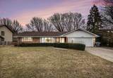 2209 Lakeshore Drive - Photo 2