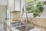 8501 Camelot Drive - Photo 21