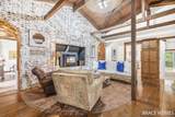 10279 Finley Lake Avenue - Photo 7