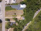 1353 Holton Road - Photo 2