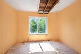 140 Crystal Avenue - Photo 12