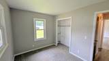 2211 Roseland Avenue - Photo 11