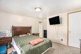 340 Douglas Street - Photo 17