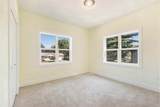 433 Carpenter Avenue - Photo 14