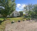 207 Oregon Street - Photo 2