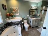 2499 Crestwood Drive - Photo 18