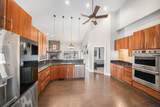 2718 Lindsey Road - Photo 15