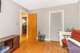 947 Carlton Street - Photo 18