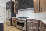 930 Savidge Street - Photo 10