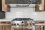 930 Savidge Street - Photo 11