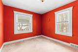 1215 Loeser Avenue - Photo 10