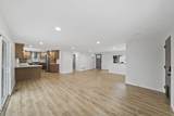 2037 Lake View Drive - Photo 4