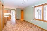 327 Cottonwood Lane - Photo 17