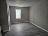 322 Lawrence Avenue - Photo 6